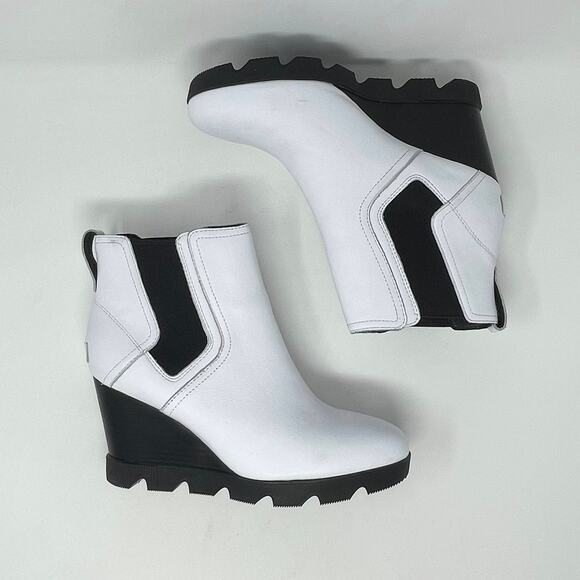 Sorel Uptown Chelsea Womens 9 White Leather w/Black Wedge Ankle Boot Snow - Picture 7 of 10